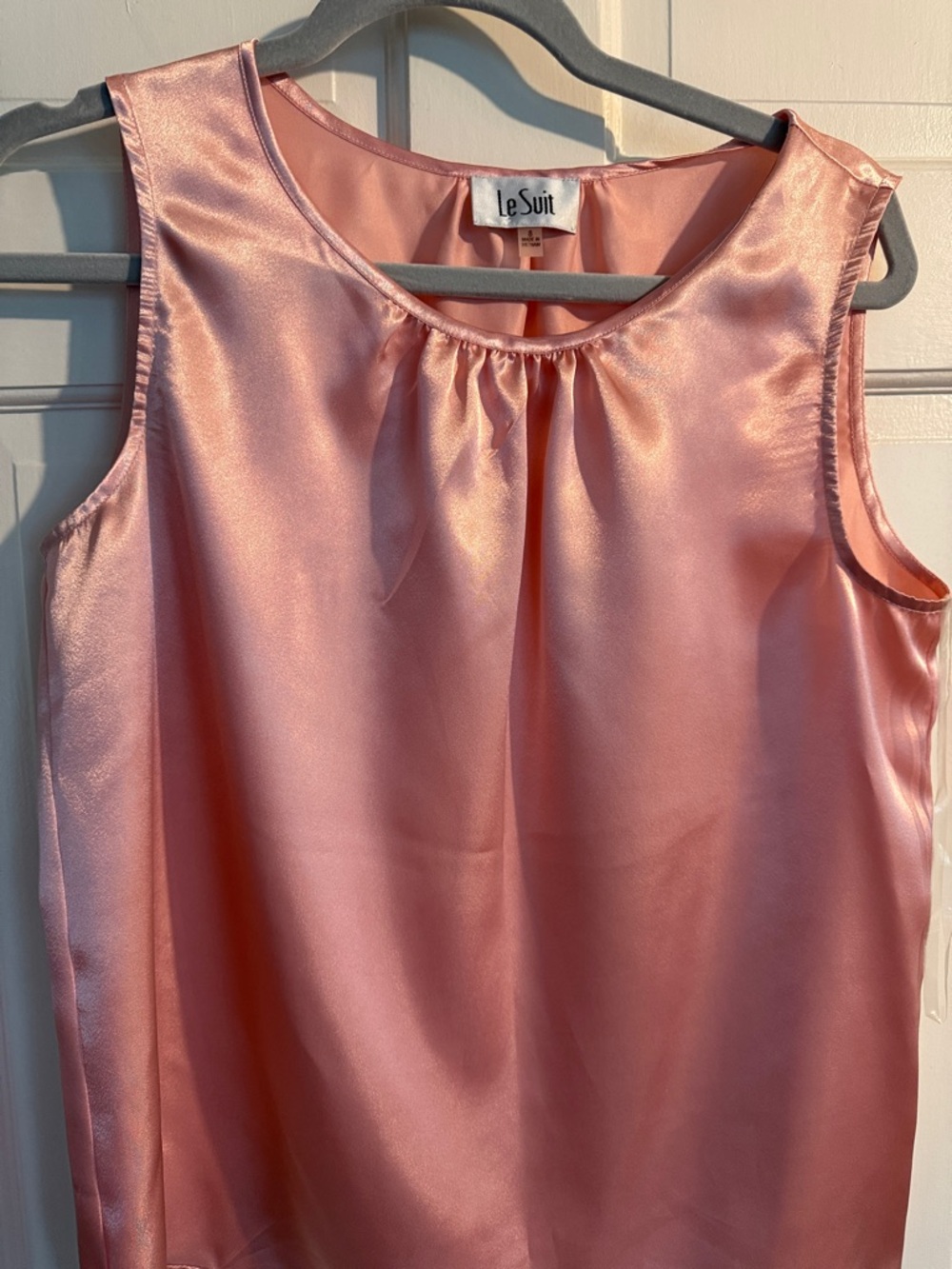 LeSuit Shiny Peach-Pink Satin Sleeveless Top